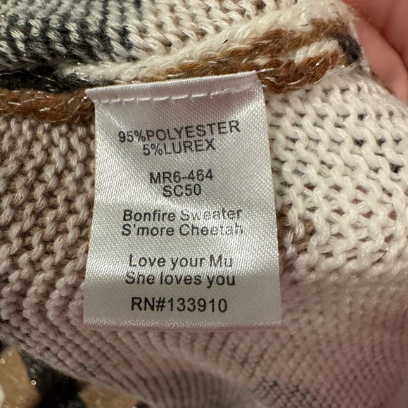 Show Me Your Mumu Mellow Bonfire Oversized Sweater in S’more Cheetah Metallic - Picture 9 of 9